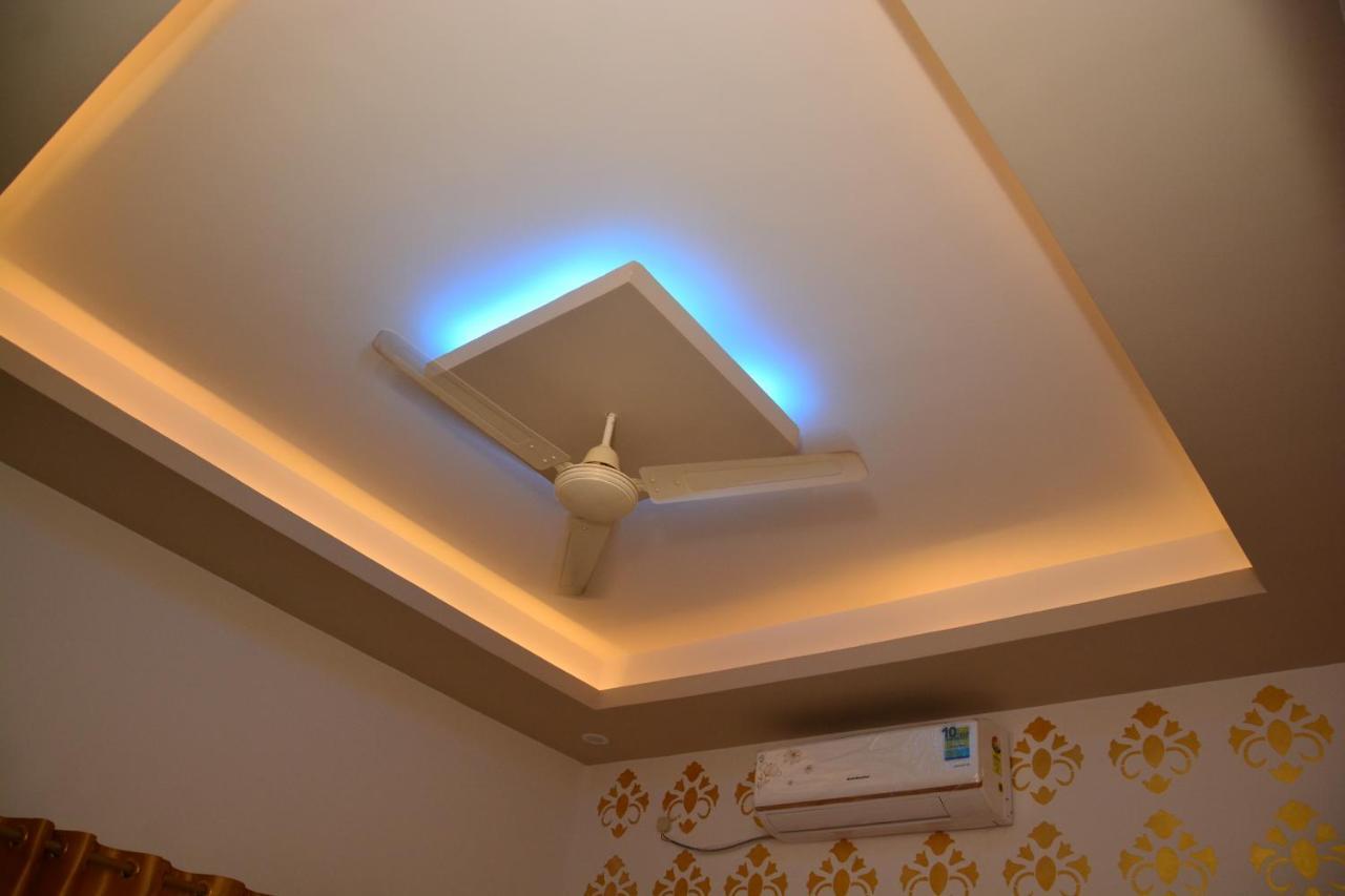 Guest house Jagatsai Nilayam